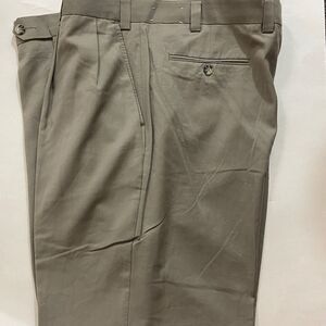 Newbridge 95% Wool Men's Light Gray Dress Pants Size Approximate 38X32